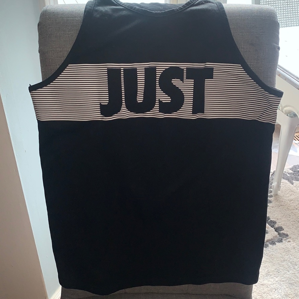 Nike workout tank